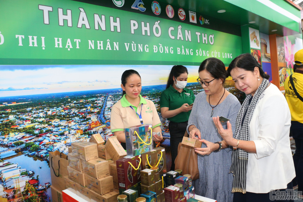 Mudaru tham dự phiên chợ Khởi nghiệp Xanh tại Diễn đàn Mekong Connect 2022